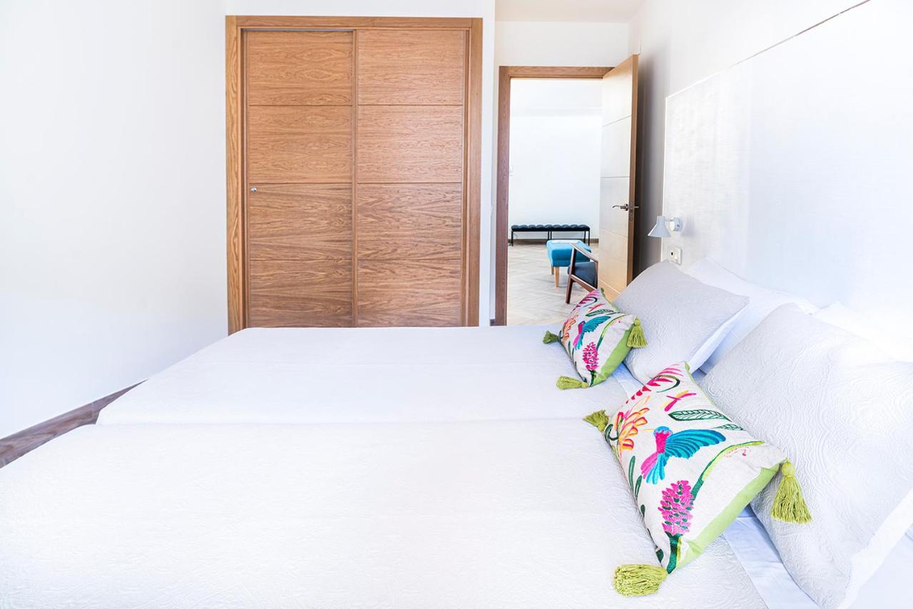 Magdalena Plaza Apartment Sevilla Bagian luar foto