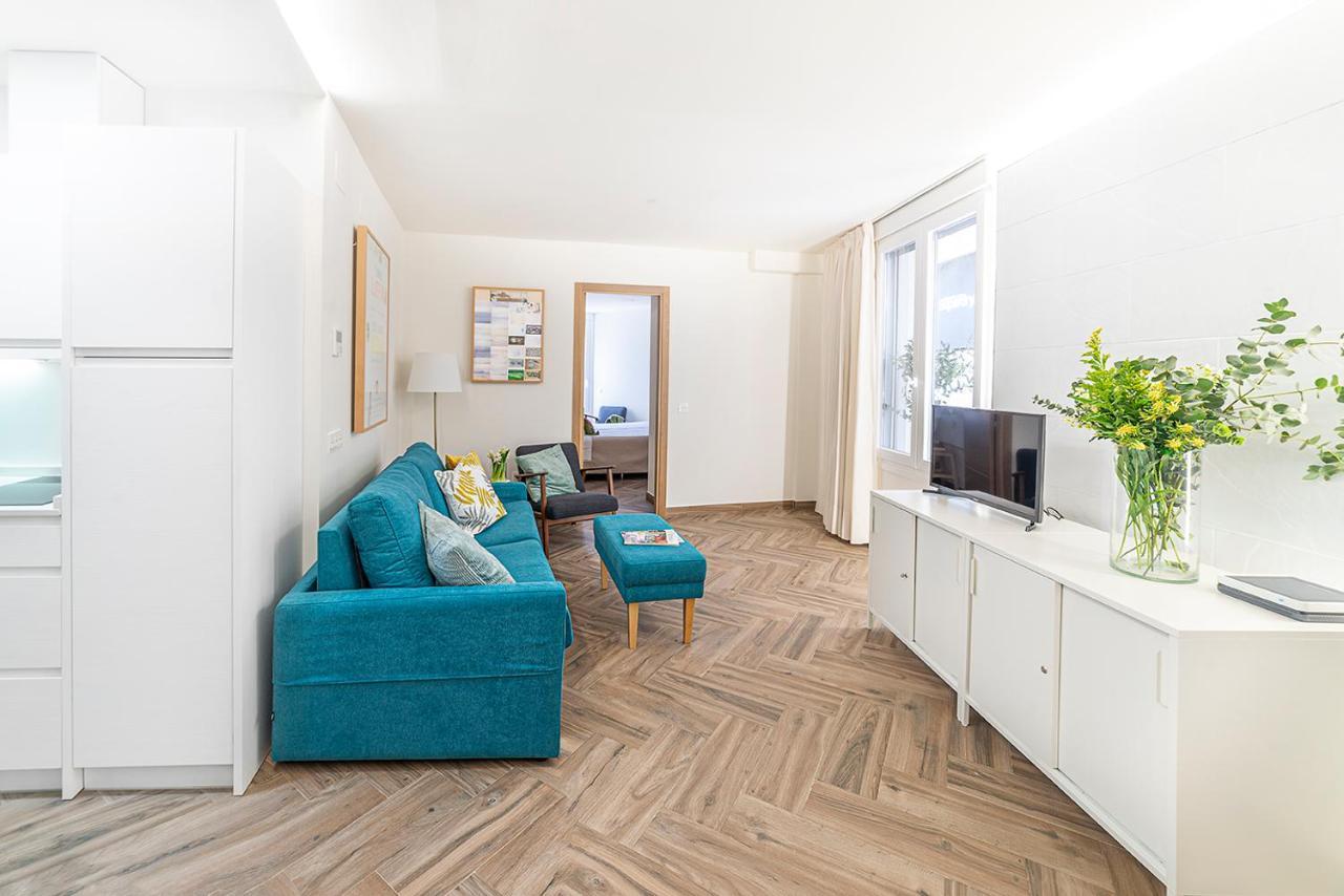 Magdalena Plaza Apartment Sevilla Bagian luar foto
