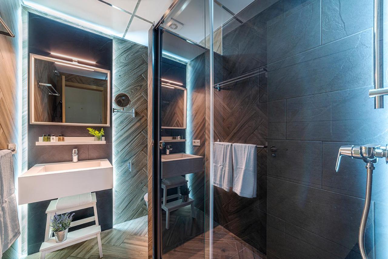 Magdalena Plaza Apartment Sevilla Bagian luar foto